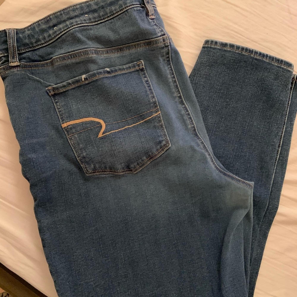 AMERICAN EAGLE SUPER HI RISE JEGGING